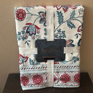 Tommy Bahama Americana Tablecloth Floral Red White Blue 60”x 120” New Oblong